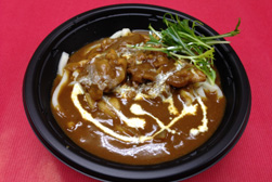 松阪牛すじカレーうどん